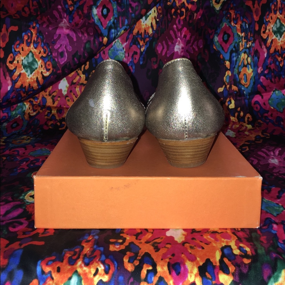 “AGL” Leather Shoes 1-1/4” heel Size 8-1/2. No box. - Picture 3 of 5